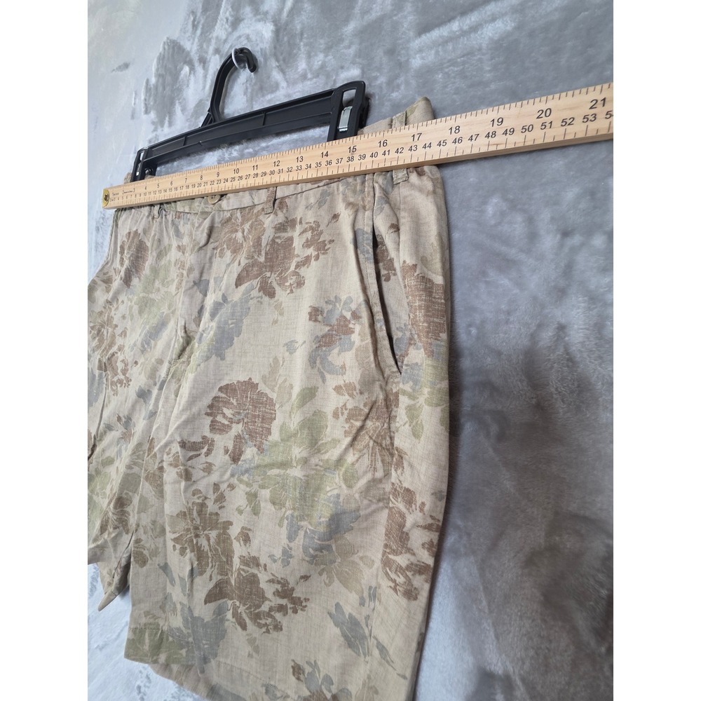 Uniqlo Mens Floral Chino Shorts Beige Cotton Botanical Print Size L - Picture 5 of 9